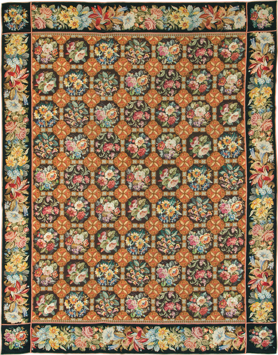 Antique English Flatweave Needlepoint Room Size Carpet, No.27565 - Galerie Shabab