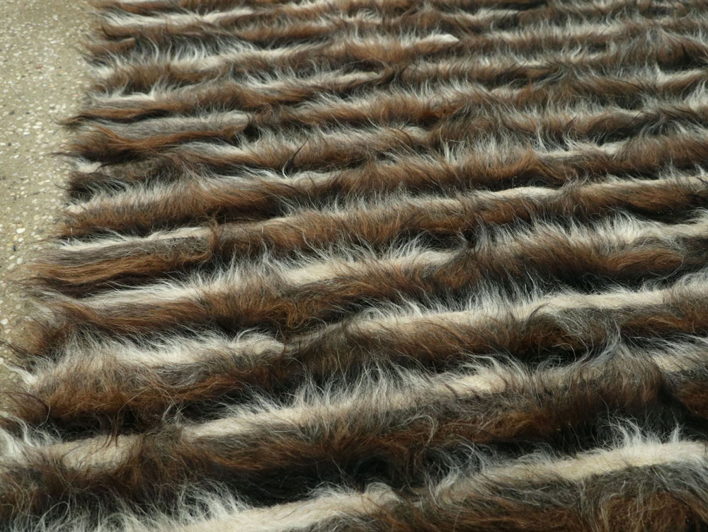 Vintage Mohair Rug, No.27568 - Galerie Shabab