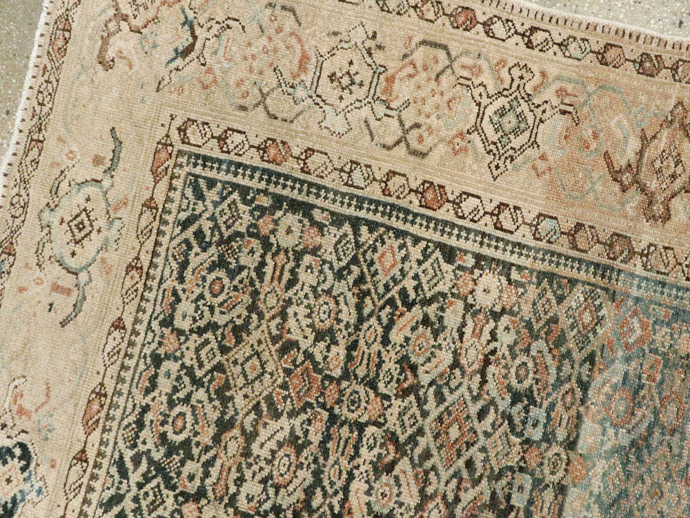 Antique Persian Malayer Gallery Carpet, No.27576 - Galerie Shabab