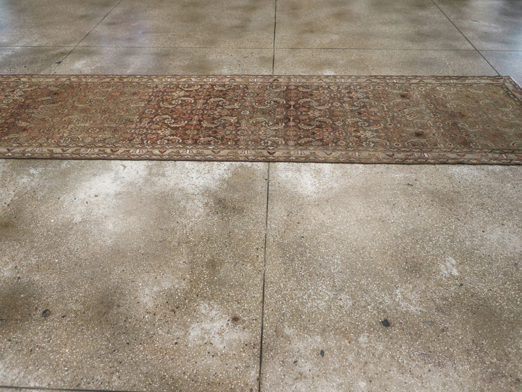 Antique Persian Malayer Runner, No.27601 - Galerie Shabab