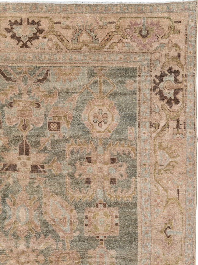 Vintage Persian Malayer Accent Rug, No.27602 - Galerie Shabab