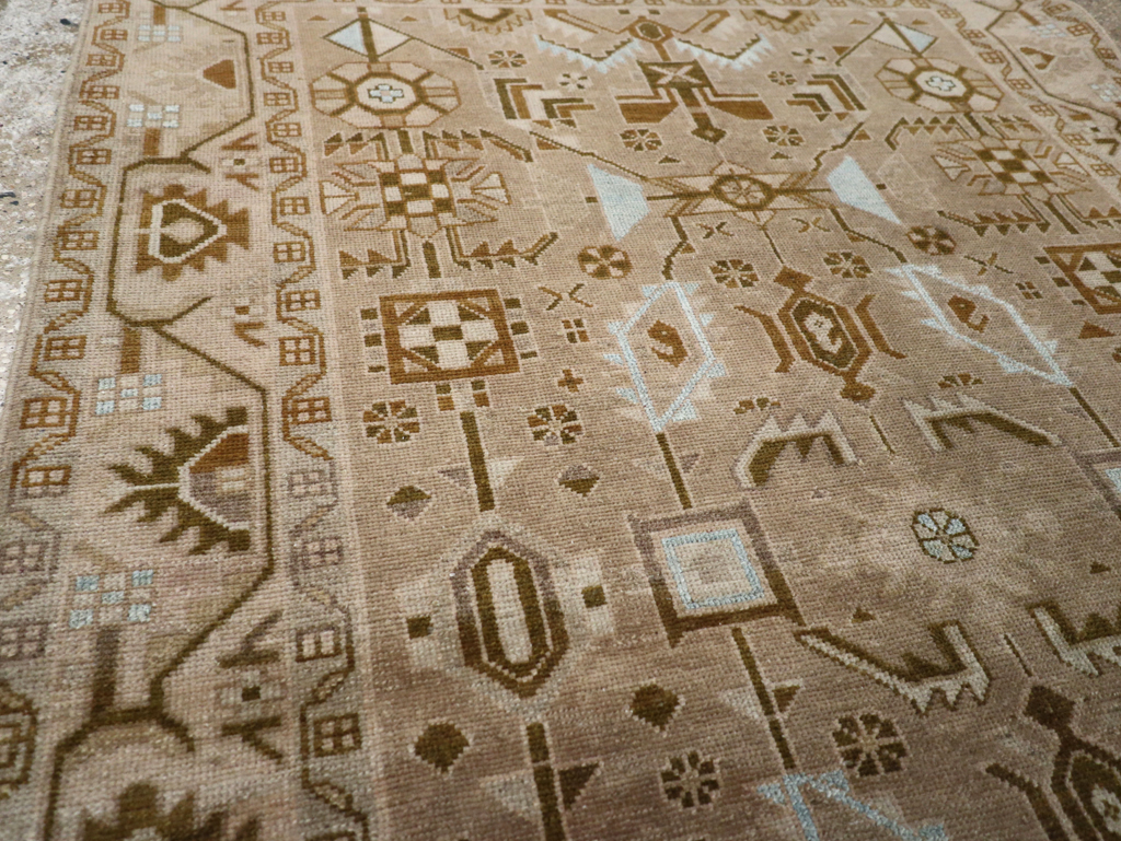 Vintage Persian Malayer Accent Rug, No.27604 - Galerie Shabab