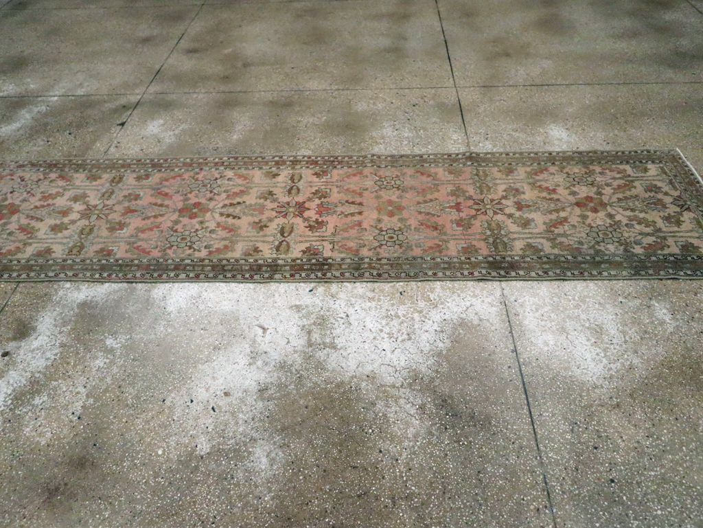 Vintage Persian Malayer Runner, No.27605 - Galerie Shabab