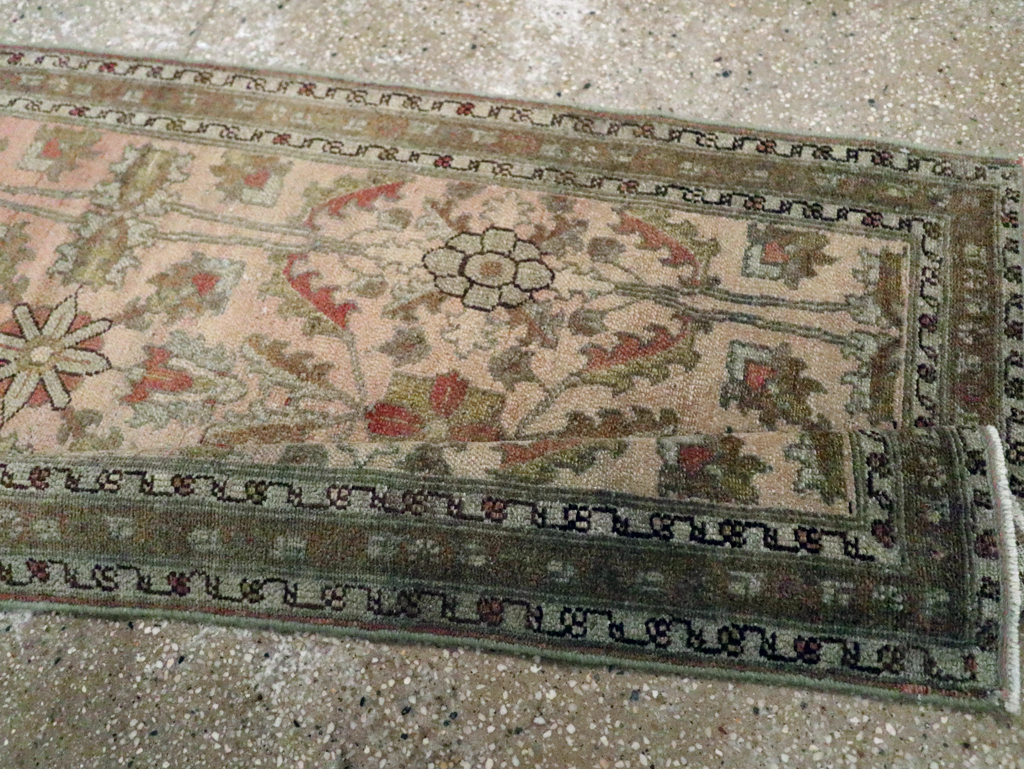 Vintage Persian Malayer Runner, No.27605 - Galerie Shabab