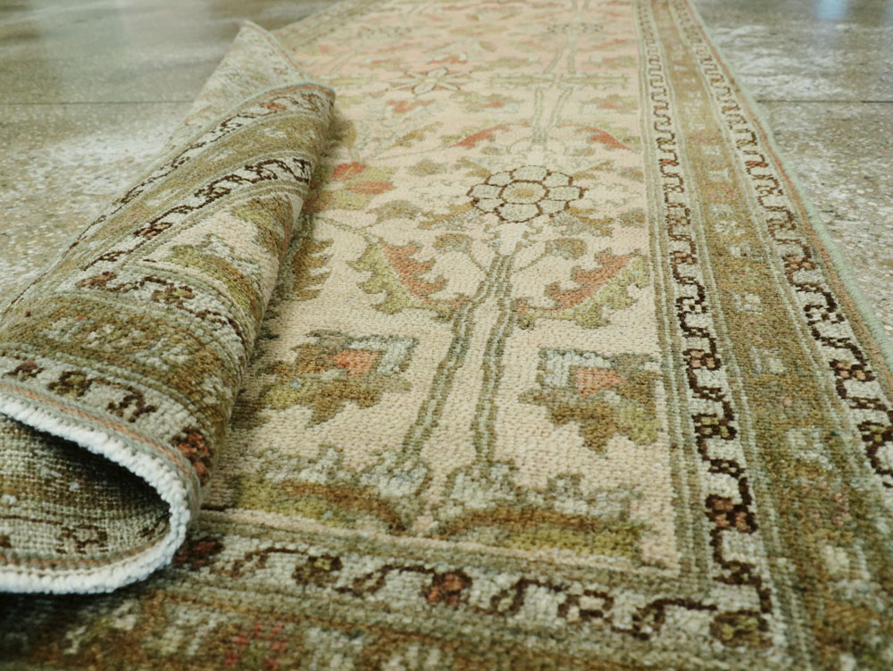 Vintage Persian Malayer Runner, No.27605 - Galerie Shabab