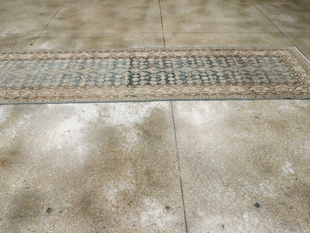 Antique Persian Malayer Runner, No.27614 - Galerie Shabab