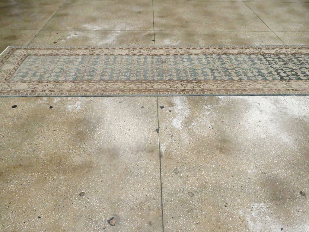 Antique Persian Malayer Runner, No.27614 - Galerie Shabab