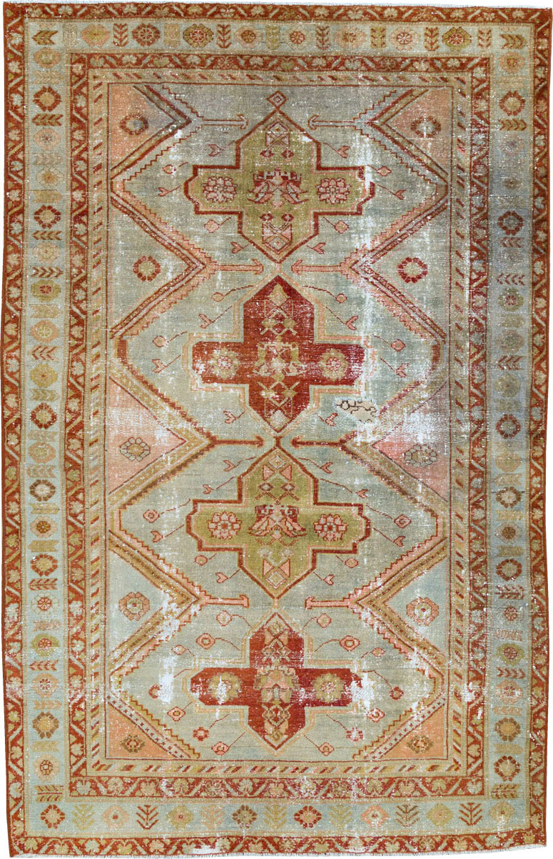 Distressed Antique Persian Malayer Accent Rug, No.27617 - Galerie Shabab