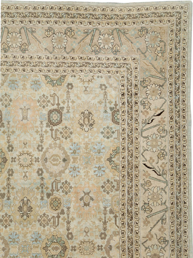 Antique Persian Tabriz Carpet, No.27620 - Galerie Shabab