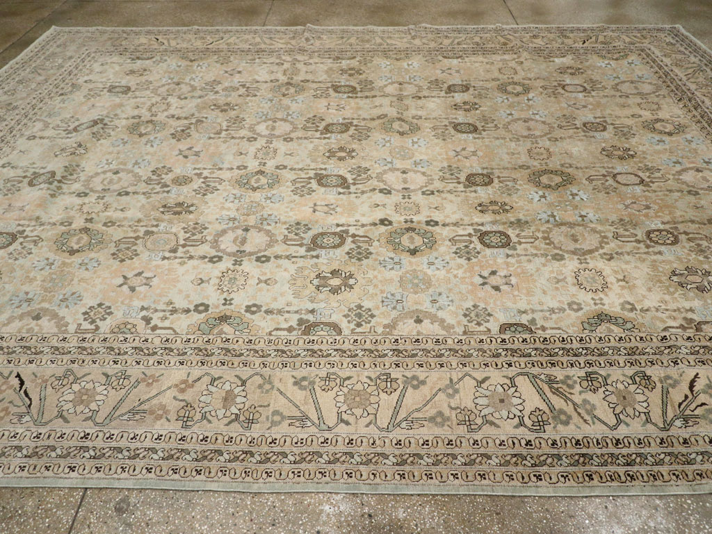 Antique Persian Tabriz Carpet, No.27620 - Galerie Shabab