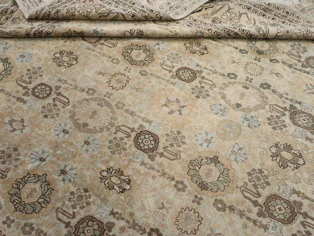 Antique Persian Tabriz Carpet, No.27620 - Galerie Shabab