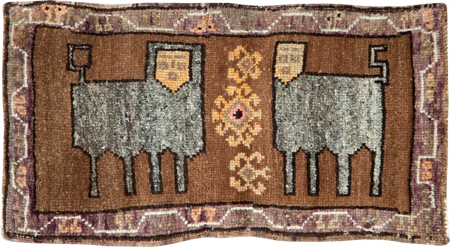 Vintage Anatolian Pictorial Rug, No.27625 - Galerie Shabab