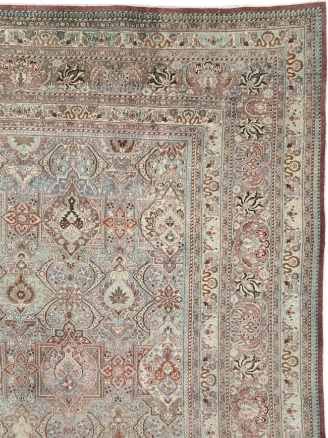 Antique Persian Mashad Carpet, No.27627 - Galerie Shabab