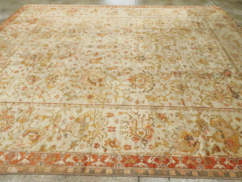 Antique Turkish Oushak Carpet, No.27644 - Galerie Shabab