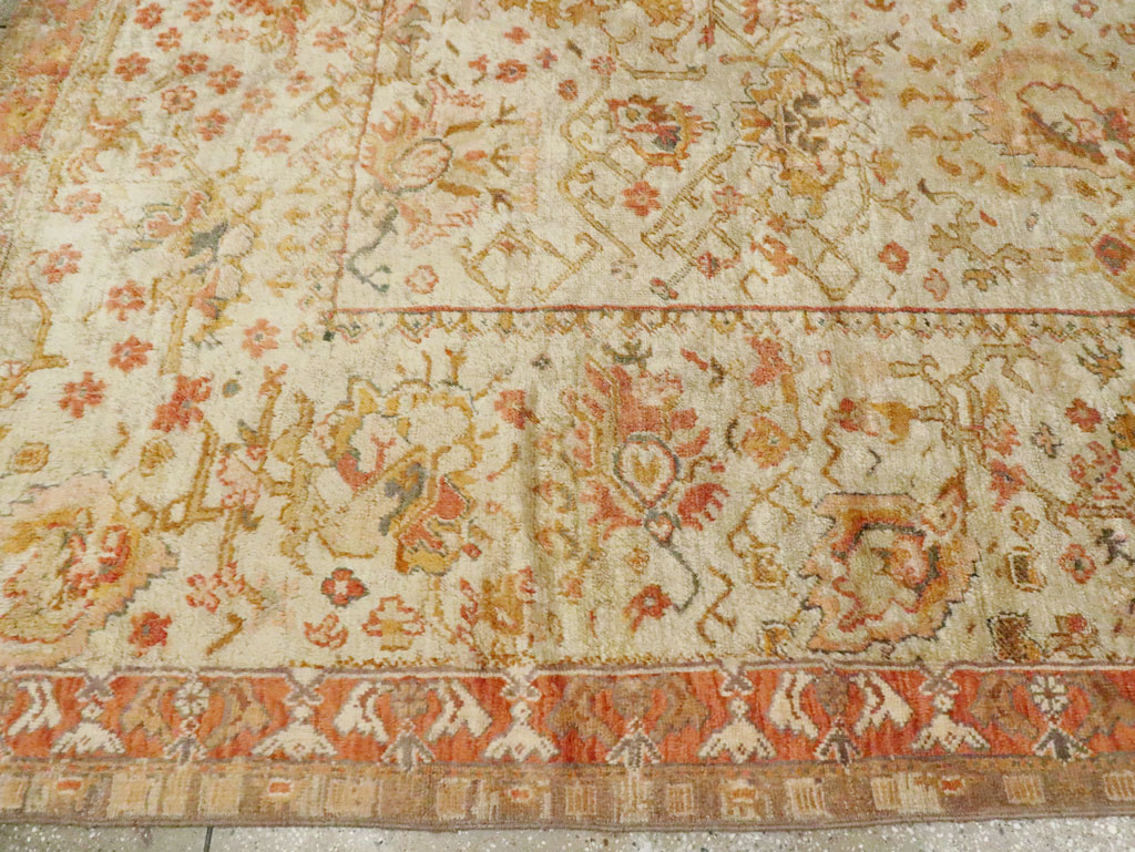 Antique Turkish Oushak Carpet, No.27644 - Galerie Shabab