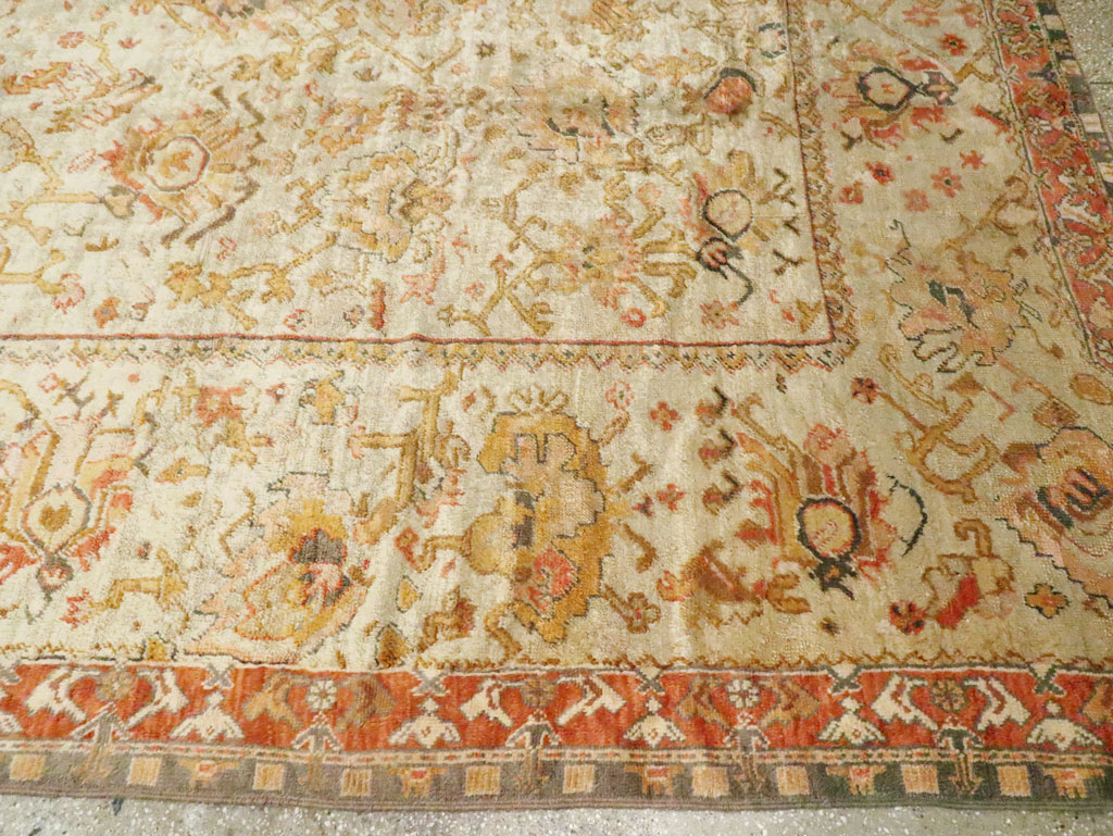 Antique Turkish Oushak Carpet, No.27644 - Galerie Shabab