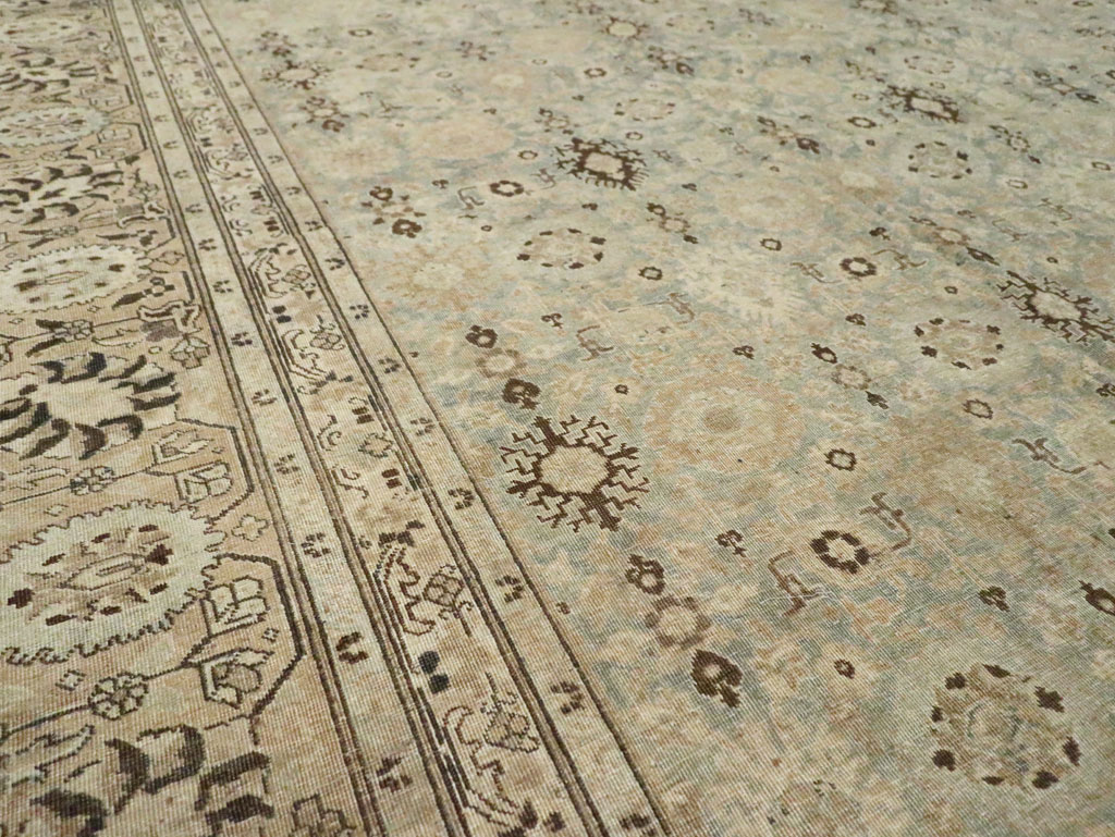 Antique Persian Tabriz Carpet, No.27659 - Galerie Shabab