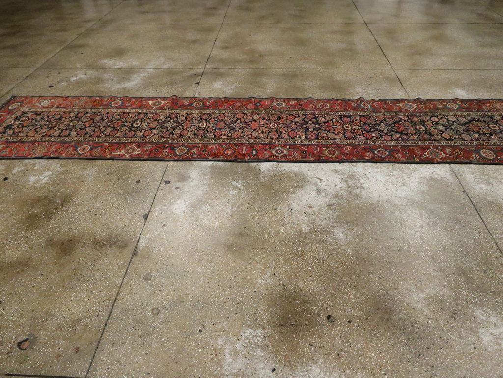 Antique Persian Malayer Runner, No.27673 - Galerie Shabab