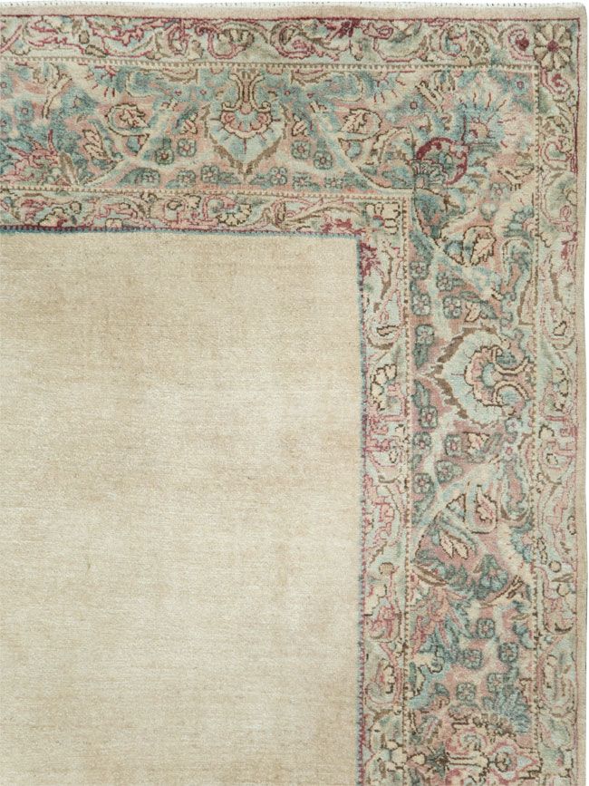Antique Persian Lavar Kerman Gallery Carpet, No.27684 - Galerie Shabab