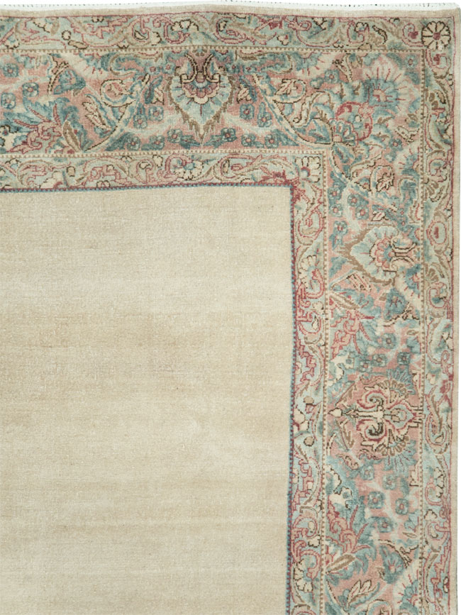 Antique Persian Lavar Kerman Gallery Carpet, No.27684 - Galerie Shabab