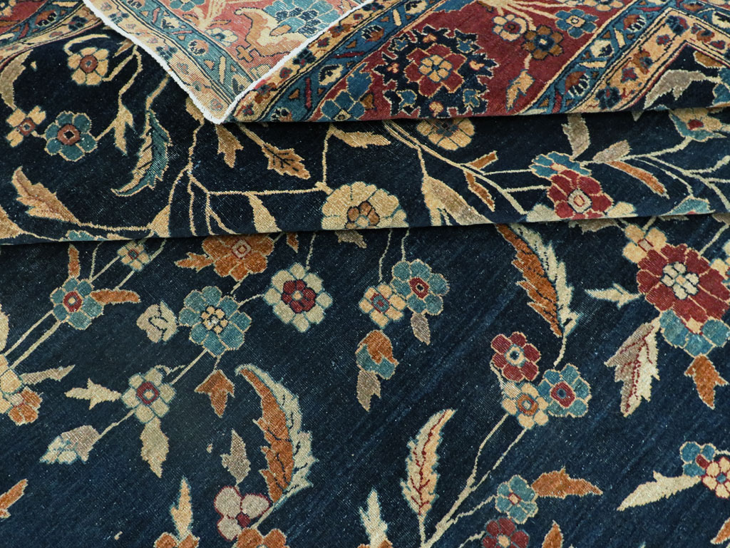 Vintage Indian Lahore Large Room Size Carpet, No.27702 - Galerie Shabab