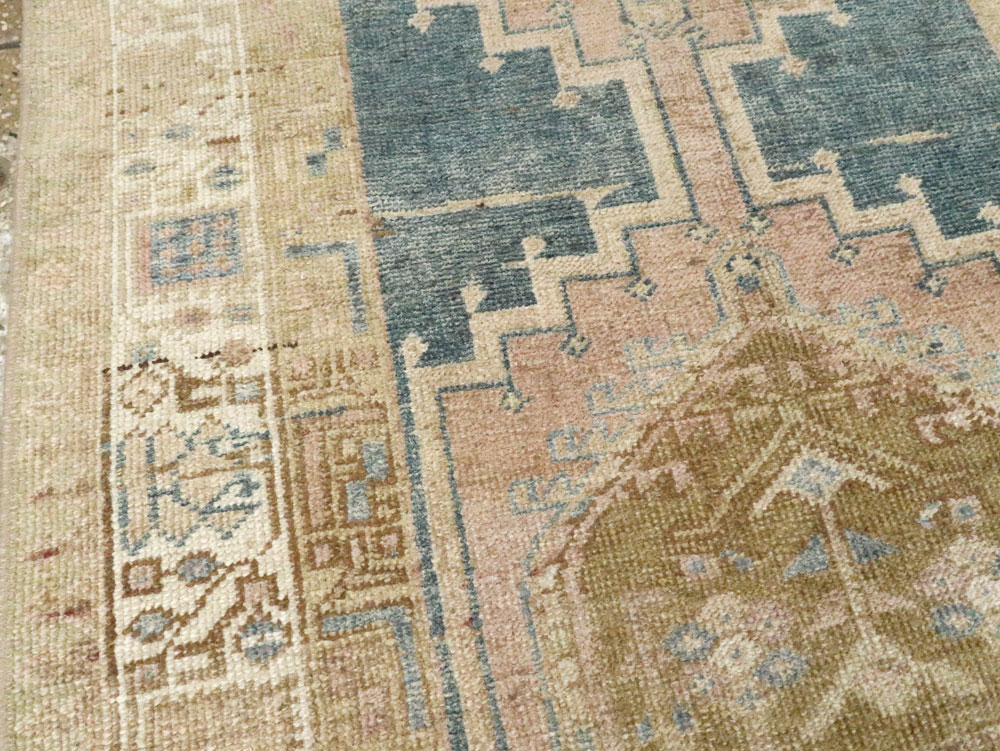 Antique Persian Heriz Runner, No.27706 - Galerie Shabab