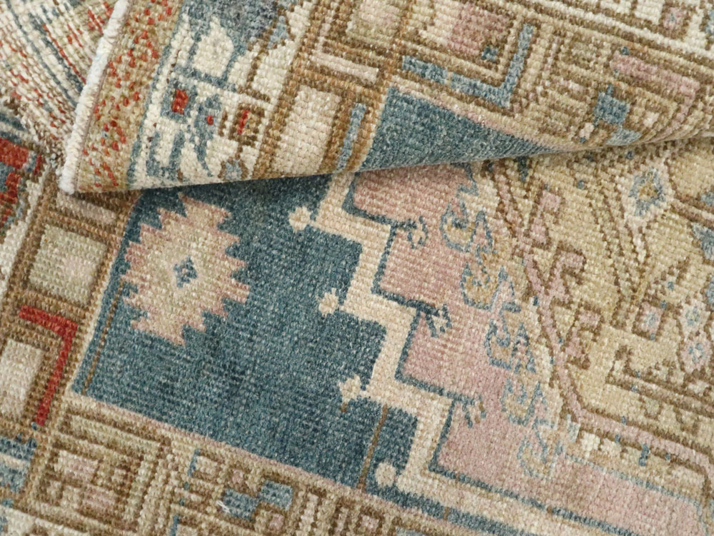 Antique Persian Heriz Runner, No.27706 - Galerie Shabab