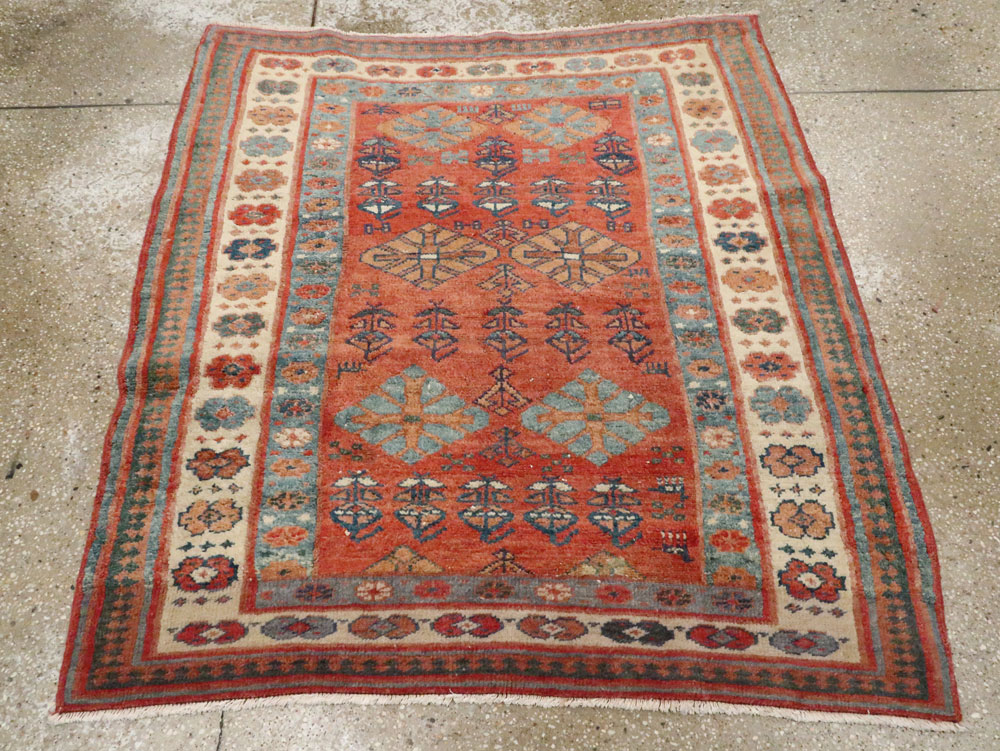 Antique Persian Bakshaish Rug, No.27708 - Galerie Shabab