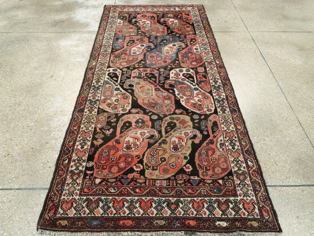 Antique Persian Kurd Runner, No.27712 - Galerie Shabab