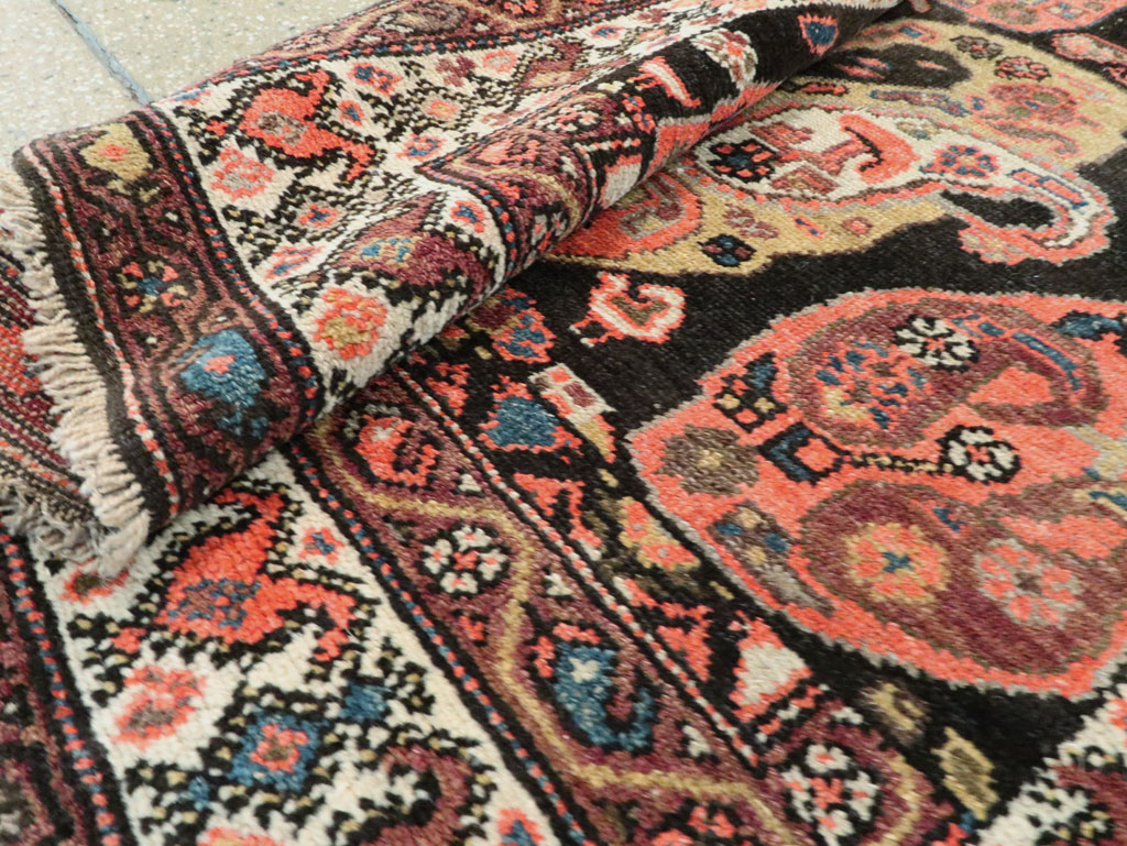 Antique Persian Kurd Runner, No.27712 - Galerie Shabab