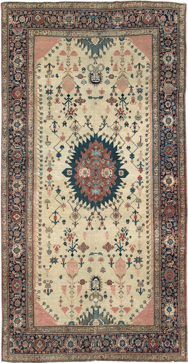 Antique Persian Fereghan Carpet, No.27714 - Galerie Shabab