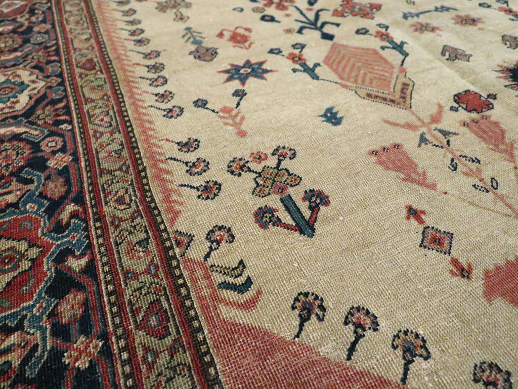 Antique Persian Fereghan Carpet, No.27714 - Galerie Shabab