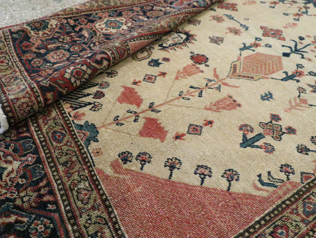 Antique Persian Fereghan Carpet, No.27714 - Galerie Shabab