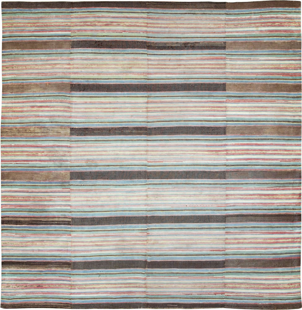 Vintage American Square Room Size Rag Rug, No.27715 - Galerie Shabab