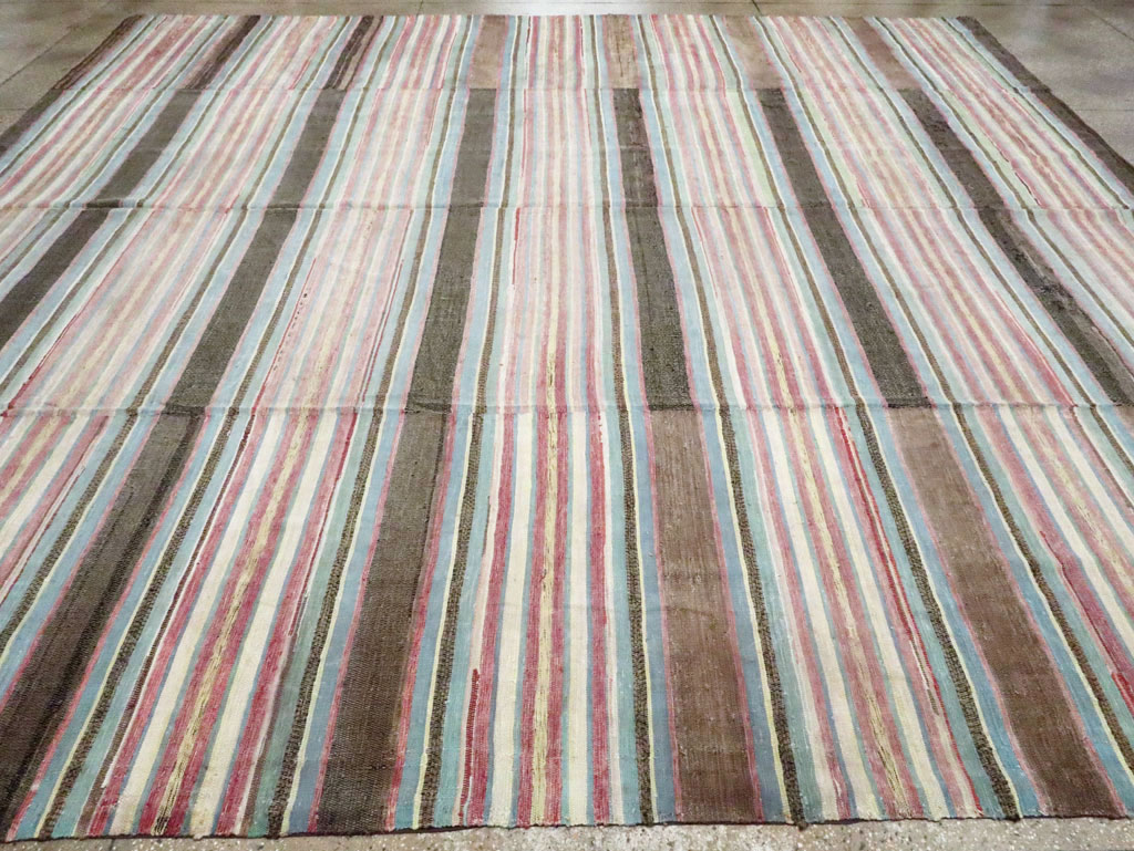 Vintage American Square Room Size Rag Rug, No.27715 - Galerie Shabab