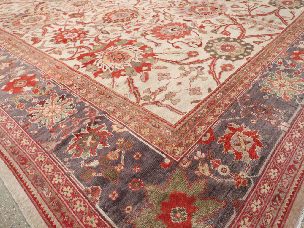 Antique Persian Sultanabad Carpet, No.27717 - Galerie Shabab