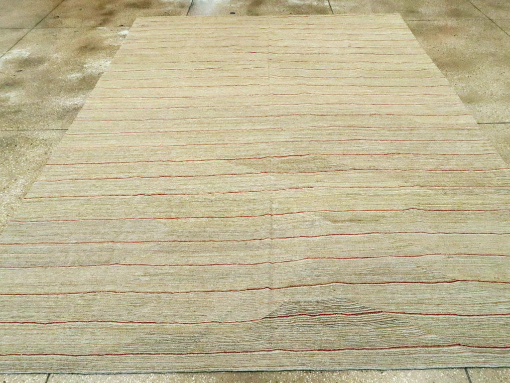 Modern Turkish Kilim, No.27726 - Galerie Shabab