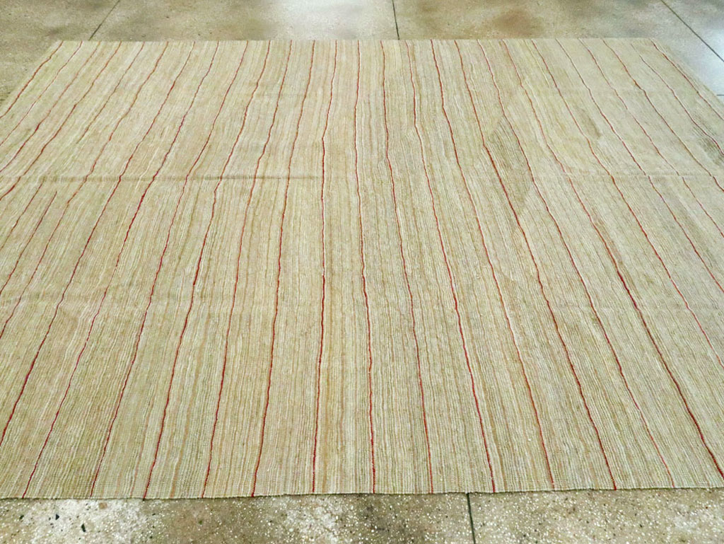 Modern Turkish Kilim, No.27726 - Galerie Shabab