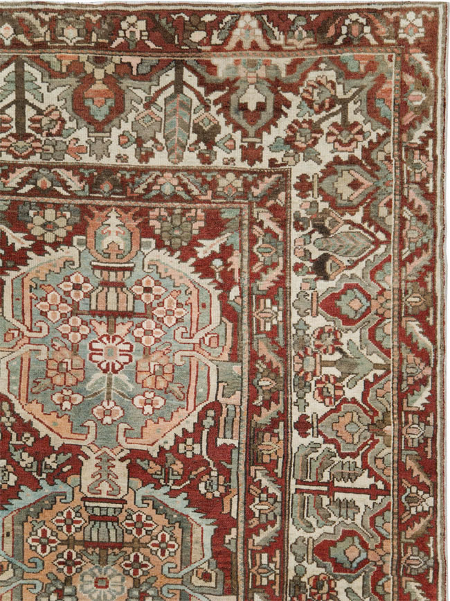 Vintage Persian Bakhtiari Square Room Size Carpet, No.27727 - Galerie Shabab