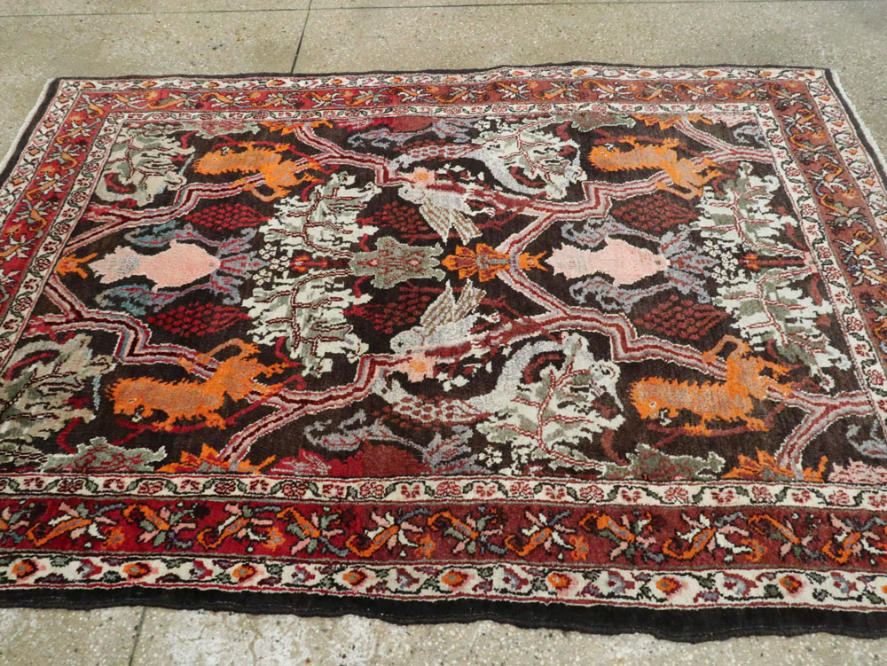 Vintage Persian Bidjar Pictorial Accent Rug, No.27737 - Galerie Shabab