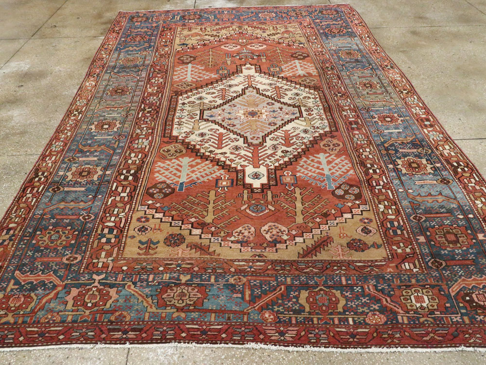 Antique Persian Bakshaish Room Size Carpet, No.27738 - Galerie Shabab