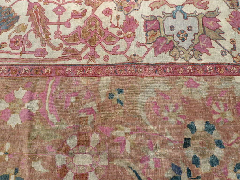 Antique Persian Sultanabad Room Size Carpet, No.27739 - Galerie Shabab