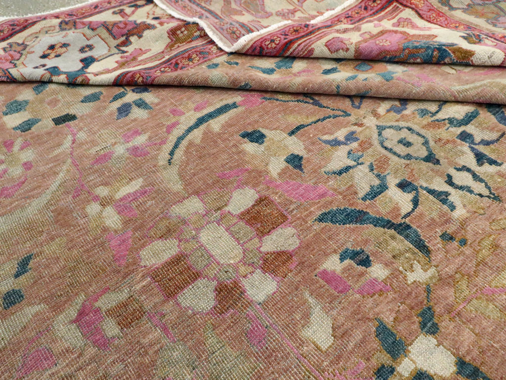 Antique Persian Sultanabad Room Size Carpet, No.27739 - Galerie Shabab