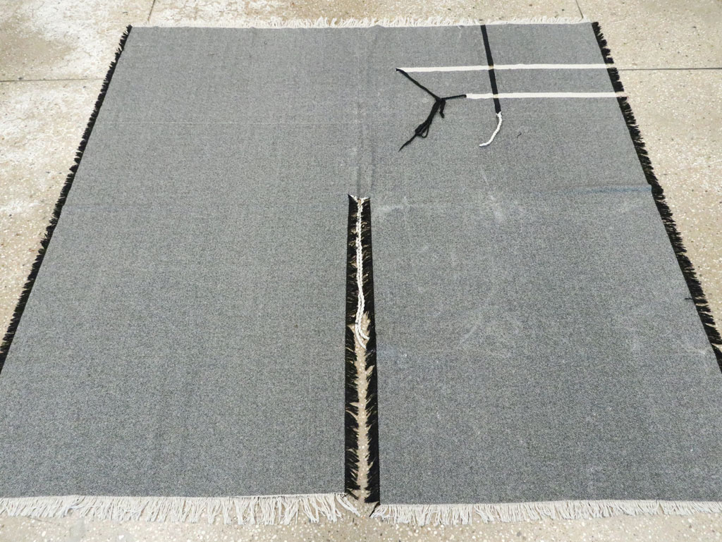 Vintage Ecuadorian Textile Flatweave, No.27743 - Galerie Shabab