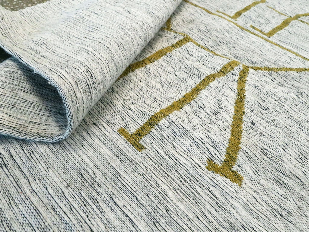 Vintage Ecuadorian Pictorial Textile Flatweave, No.27745 - Galerie Shabab