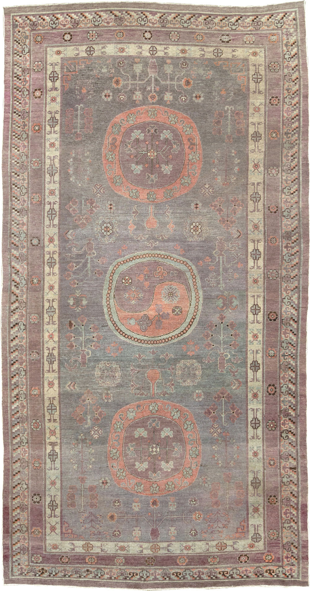 Antique Khotan Gallery Carpet, No.27747 - Galerie Shabab