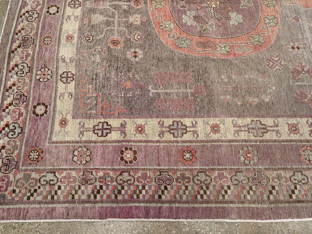 Antique East Turkestan Khotan Gallery Carpet, No.27747 - Galerie Shabab