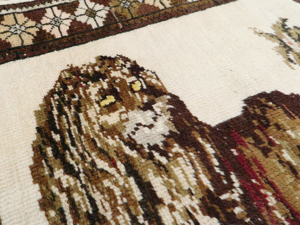 Vintage Anatolian Pictorial Rug, No.27749 - Galerie Shabab