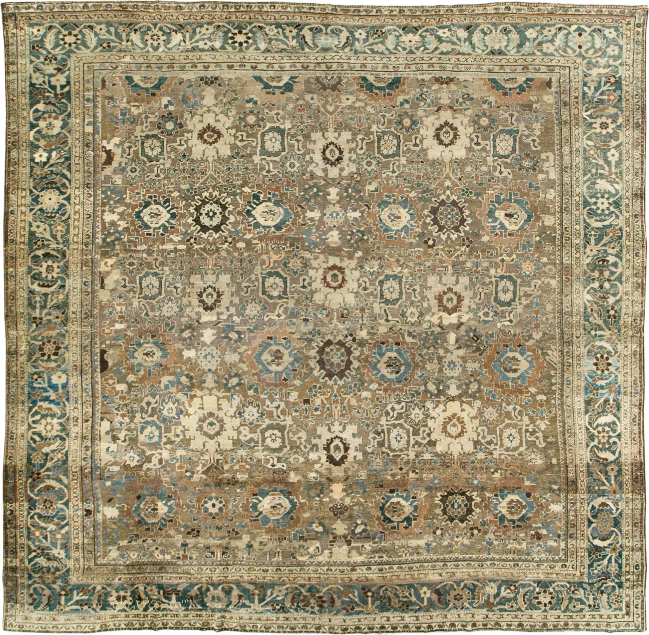 Antique Persian Mahal Square Carpet, No.27750 - Galerie Shabab
