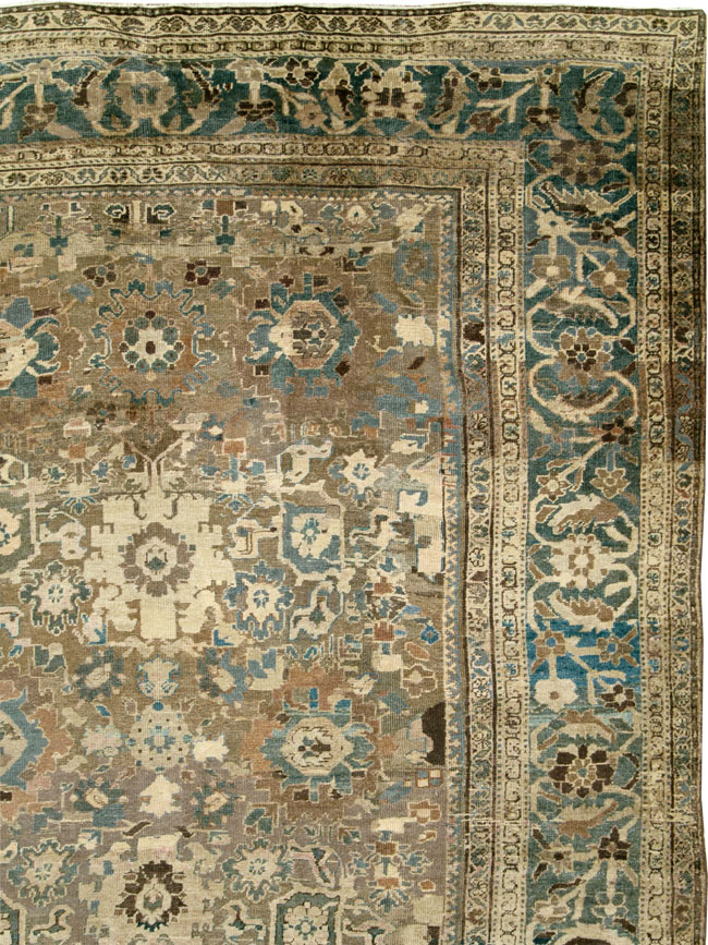 Antique Persian Mahal Square Carpet, No.27750 - Galerie Shabab